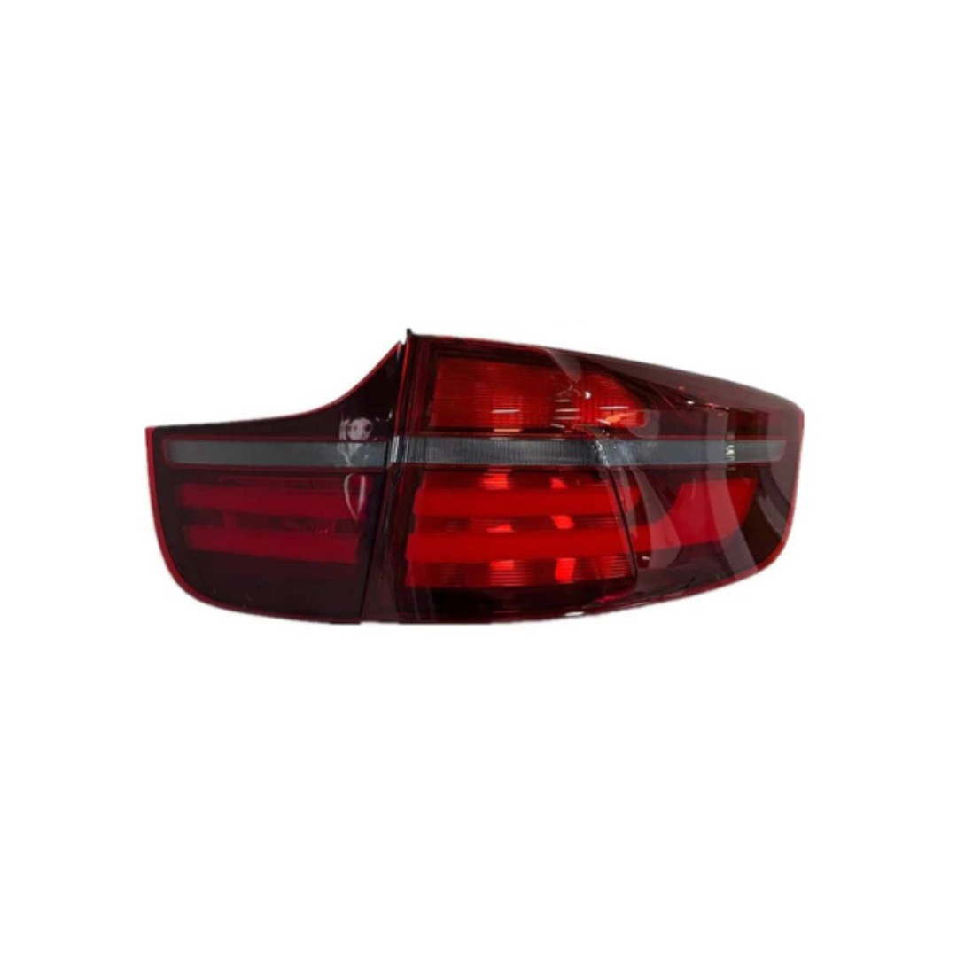 تصویر محصول چراغ خطر عقب راست بی ام و X6 35 سال 2010